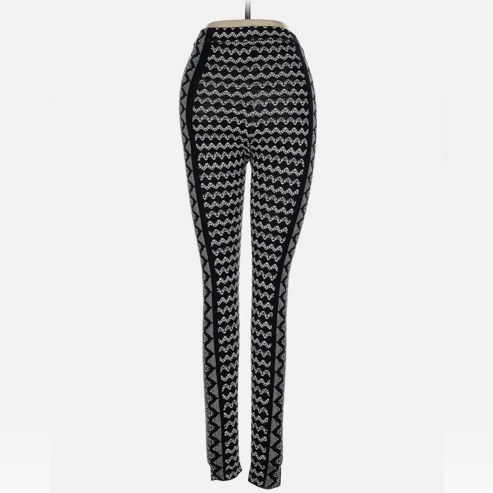 BCBGMAXAZRIA Women’s Black Knit Silk Blend Pants – Size M – Textured Pattern - Picture 2 of 7